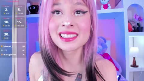 Lunna online show from September 2025 11:11:02 AM