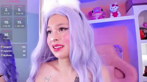 Lunna online show from September 2025 11:14:01 AM