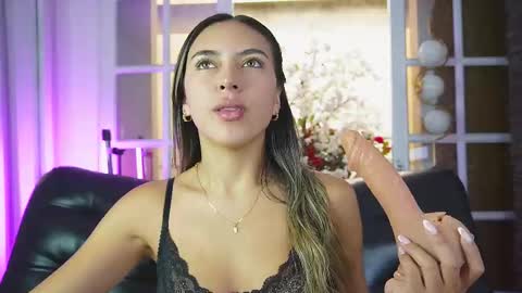 Zoe online show from March 2026 06:13:01 PM