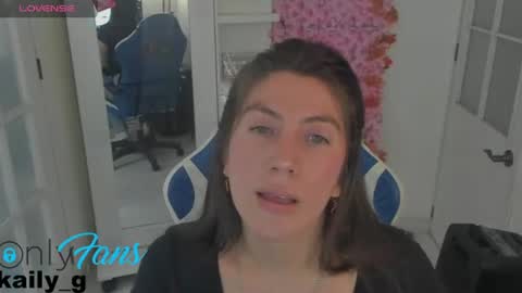 miss_adams01 online show from June 2026 09:50:01 PM