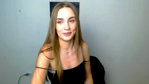 Angelina online show from July 2026 06:00:01 AM