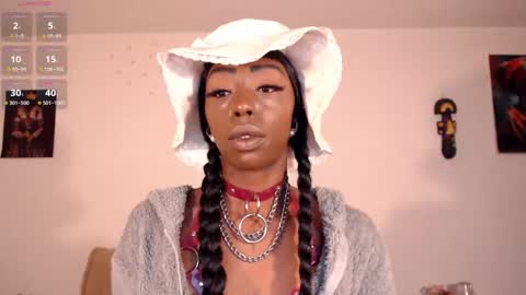 Snapshot of miss_ariaa chatting on September 2025 12:10:02 PM Aria Diaz online show from September 2025 12:10:02 PM