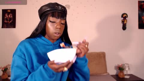 Snapshot of miss_ariaa chatting on October 2025 12:15:01 PM Aria Diaz online show from October 2025 12:15:01 PM