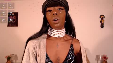 Snapshot of miss_ariaa chatting on October 2025 12:06:02 PM Aria Diaz online show from October 2025 12:06:02 PM