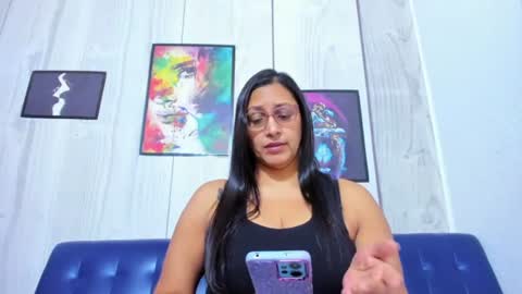 Naty online show from July 2026 06:07:01 PM
