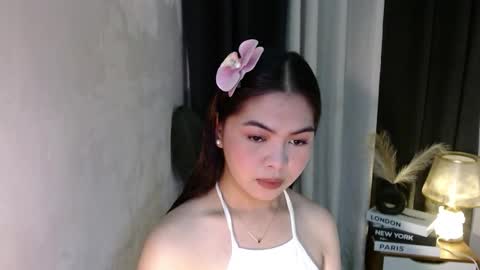 Snapshot of miss_briella chatting on October 2025 05:04:02 PM Briella online show from October 2025 05:04:02 PM