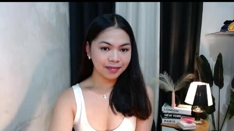 Briella online show from April 2026 03:50:01 PM