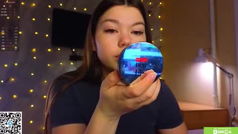 Sandy online show from February 2026 12:40:02 AM