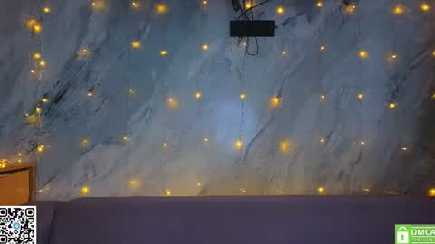 Snapshot of miss_bubbles chatting on July 2026 01:41:02 AM Sandy online show from July 2026 01:41:02 AM