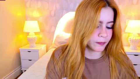 Snapshot of miss_carrot chatting on February 2025 07:07:01 PM julieta online show from February 2025 07:07:01 PM