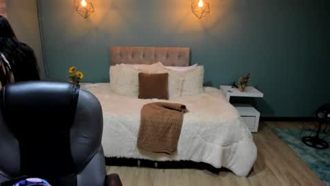 Cataleya online show from November 2025 11:43:02 AM