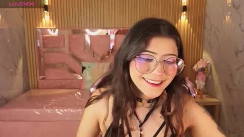 miss_devil_s online show from March 2026 03:21:01 AM