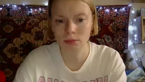 Elis online show from September 2025 11:11:01 AM