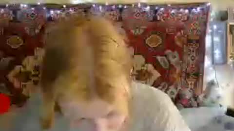 Snapshot of miss_elistia_ chatting on July 2026 10:19:02 AM Elis online show from July 2026 10:19:02 AM