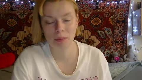 Snapshot of miss_elistia_ chatting on July 2026 11:28:02 AM Elis online show from July 2026 11:28:02 AM