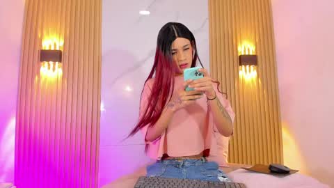 miss_emilystar online show from April 2026 07:53:01 PM