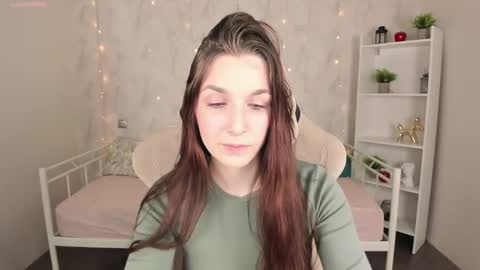 Snapshot of miss_eva__ chatting on September 2025 12:11:01 AM Eva online show from September 2025 12:11:01 AM