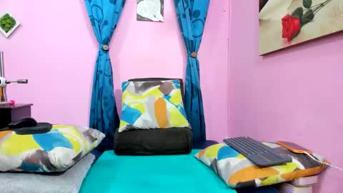 Monica Patricia online show from March 2026 10:02:02 PM