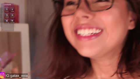 Snapshot of miss_galaxxia chatting on December 2024 10:13:01 PM Elisabeth IG galax xxia online show from December 2024 10:13:01 PM