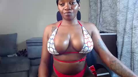 Snapshot of miss_kiiki chatting on February 2025 07:54:02 AM miss_kiiki online show from February 2025 07:54:02 AM