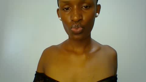 kiki online show from October 2025 11:20:02 AM