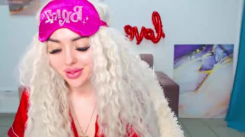 miss_kiten online show from February 2025 08:15:01 PM