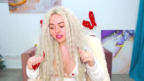 miss_kiten online show from February 2025 10:20:02 PM