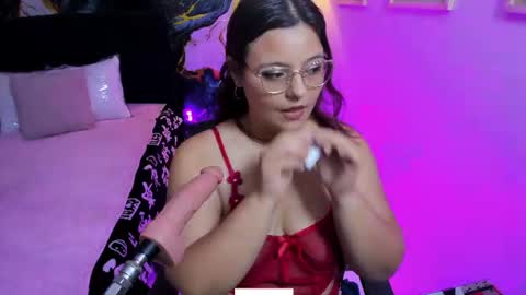 Snapshot of miss_kloee chatting on July 2026 11:14:01 AM Kloe online show from July 2026 11:14:01 AM