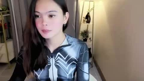 miss_kyrstyn online show from April 2026 07:58:01 PM