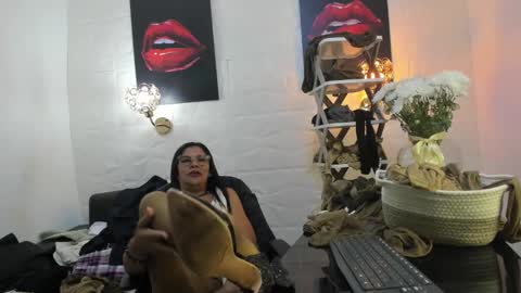 lucero online show from March 2025 05:00:02 AM