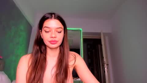 Snapshot of miss_medyson chatting on February 2025 08:17:01 AM miss_medyson online show from February 2025 08:17:01 AM