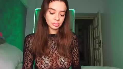 Snapshot of miss_medyson chatting on September 2025 07:32:01 AM miss_medyson online show from September 2025 07:32:01 AM