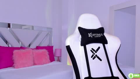   online show from January 2025 12:33:02 PM