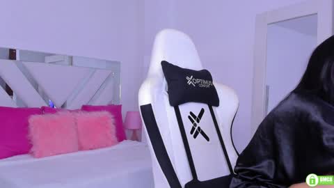   online show from January 2025 10:49:02 AM