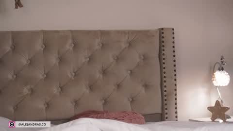 Alejandra online show from March 2026 11:43:01 PM