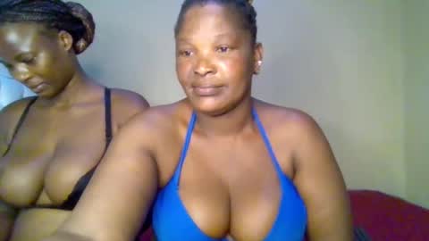 Snapshot of miss_milly1 chatting on June 2026 12:22:01 PM MILLY online show from June 2026 12:22:01 PM