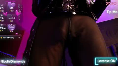 Miss Nicole online show from March 2025 01:49:01 PM