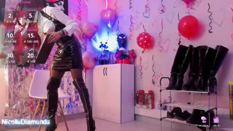 Miss Nicole online show from February 2026 01:25:01 PM