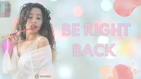 Amy Olivera online show from November 2025 01:15:01 PM