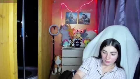 Snapshot of miss_tasy chatting on May 2026 09:07:01 AM Melanie January 15th is my birthday there will be an interesting show online show from May 2026 09:07:01 AM