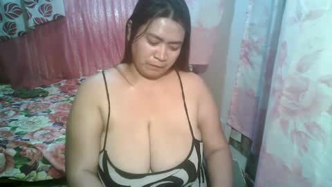 miss v0lcan0 online show from March 2025 12:30:02 PM