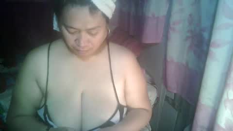 miss v0lcan0 online show from October 2025 11:01:01 AM