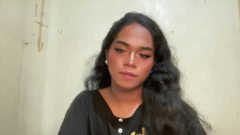 miss_veron_xoxo online show from April 2026 01:42:02 PM