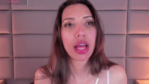 Veronica summer  7AM to 1500 PM hour GMT-5 online show from January 2025 05:38:02 PM