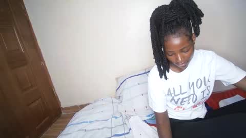 miss_worldfire online show from January 2026 08:40:01 AM