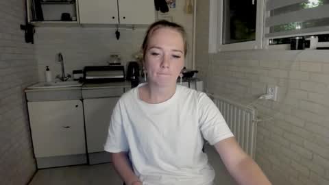 Snapshot of miss_you20 chatting on September 2025 09:26:02 PM miss_you20 online show from September 2025 09:26:02 PM