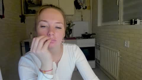 Snapshot of miss_you20 chatting on October 2025 06:06:02 PM miss_you20 online show from October 2025 06:06:02 PM