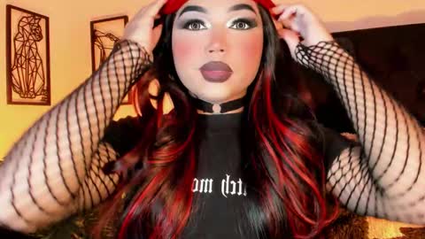 Snapshot of miss_zz chatting on November 2025 06:41:01 PM miss_zz online show from November 2025 06:41:01 PM