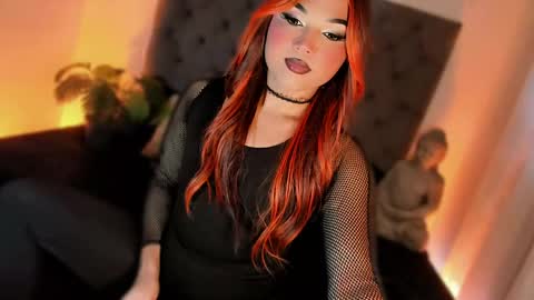 miss_zz online show from April 2026 04:56:01 PM