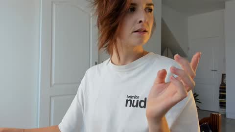 Alexandra Thorn online show from March 2026 10:29:02 AM